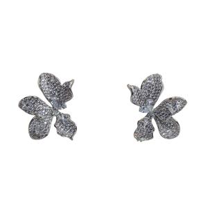 Sparkling Floral Diamond Stud Earrings