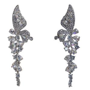 elegant-butterfly-inspired-diamond-earrings