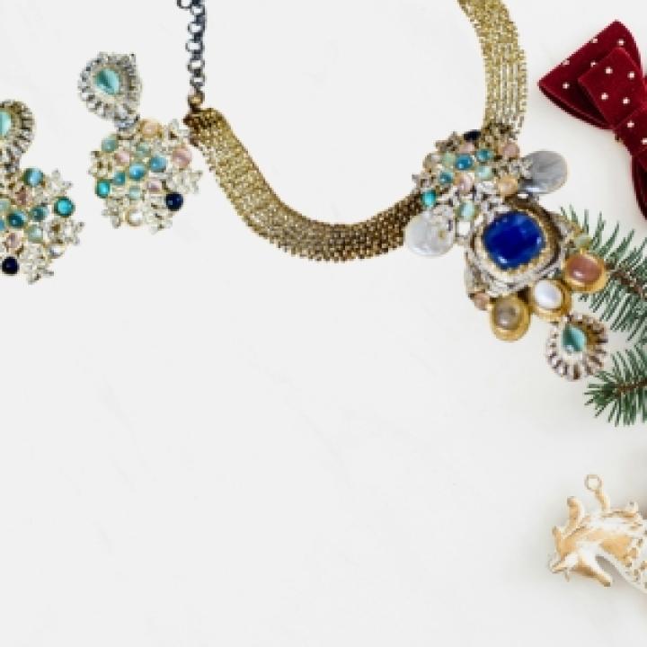 Sapphire Majesty Necklace Set