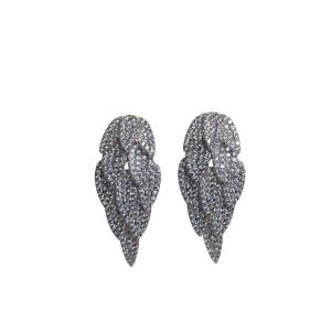 Elegant Leaf-Shaped Diamond Earrings